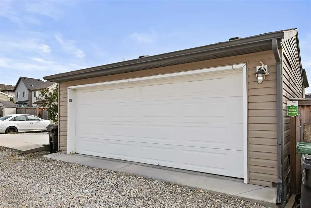 183 Cranford Crescent SE