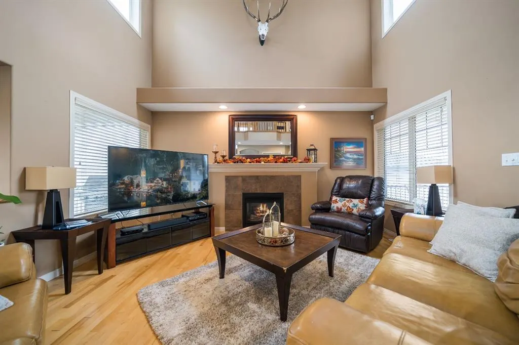 276 Sierra Drive SW