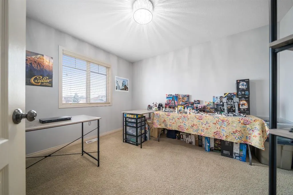 276 Sierra Drive SW