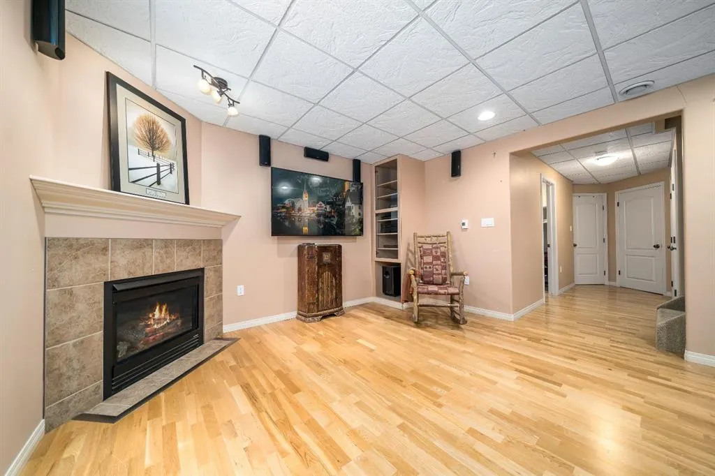 276 Sierra Drive SW