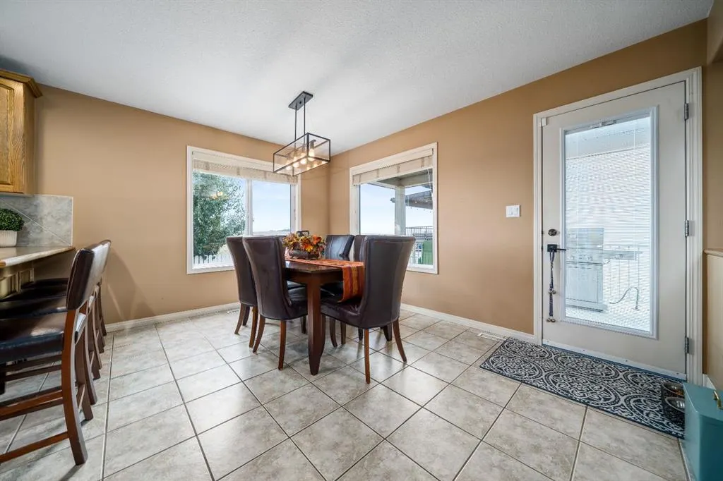 276 Sierra Drive SW