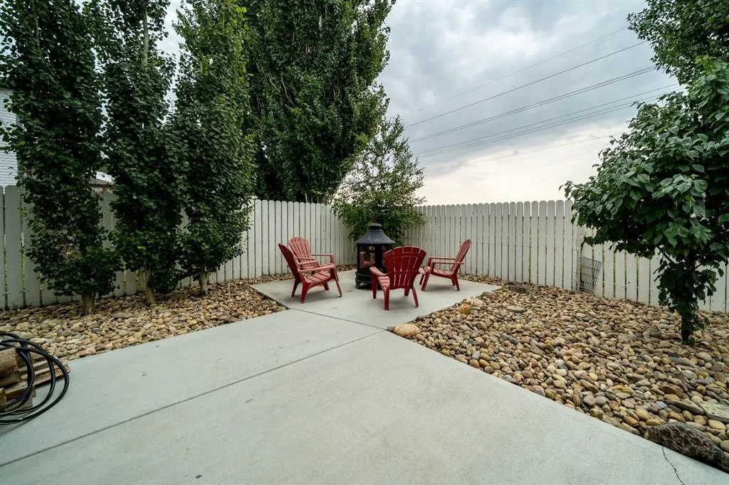 276 Sierra Drive SW