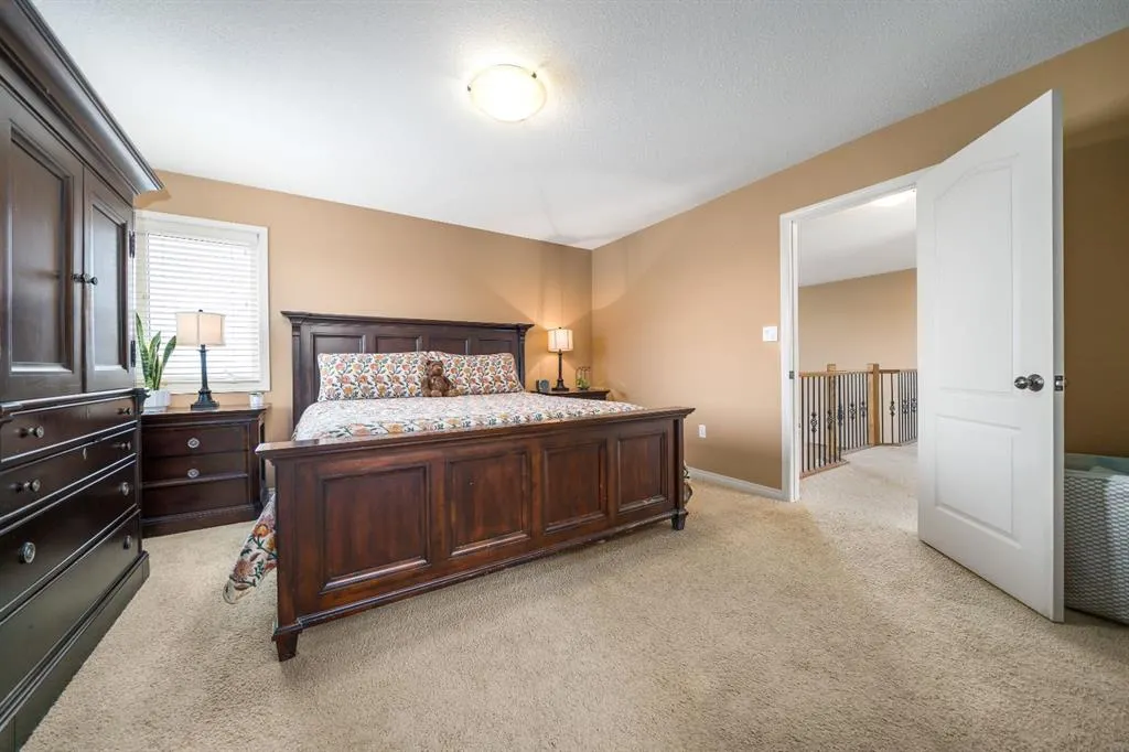 276 Sierra Drive SW