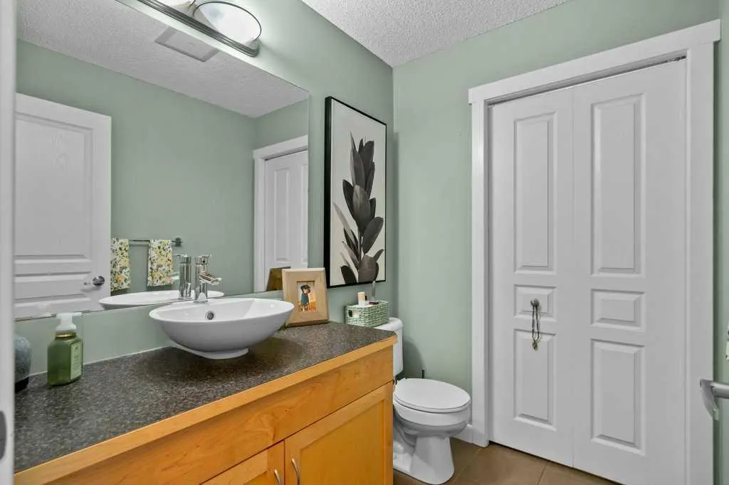 211 Aspen Stone Boulevard SW, #2206