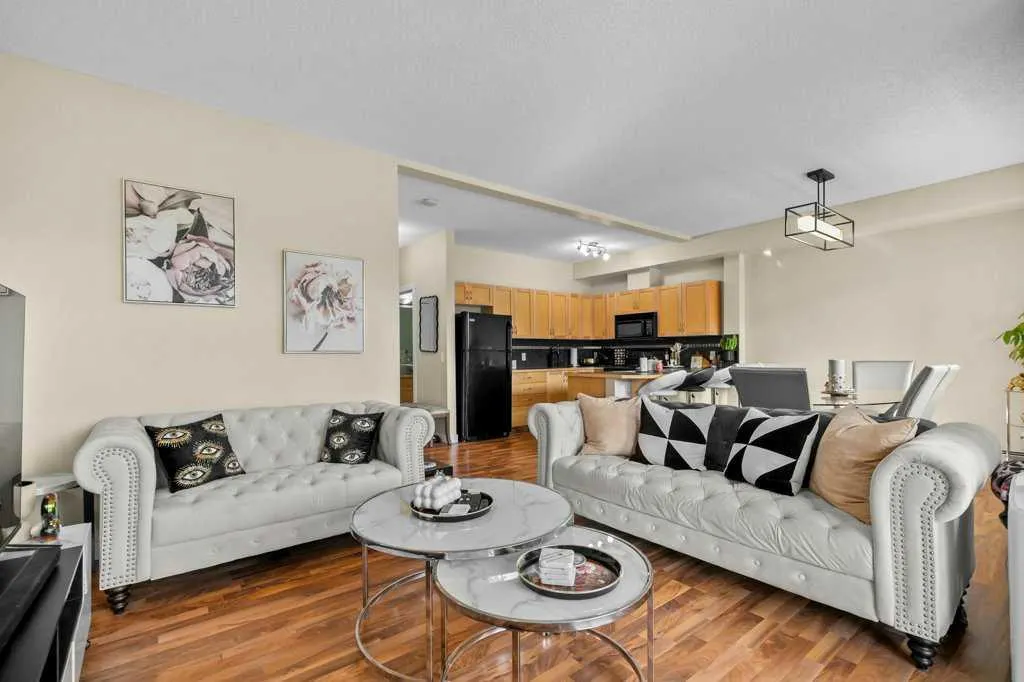 211 Aspen Stone Boulevard SW, #2206