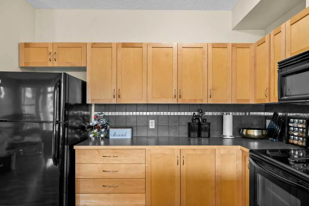211 Aspen Stone Boulevard SW, #2206