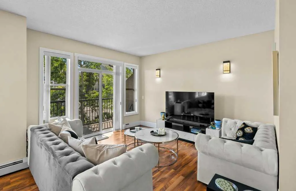 211 Aspen Stone Boulevard SW, #2206