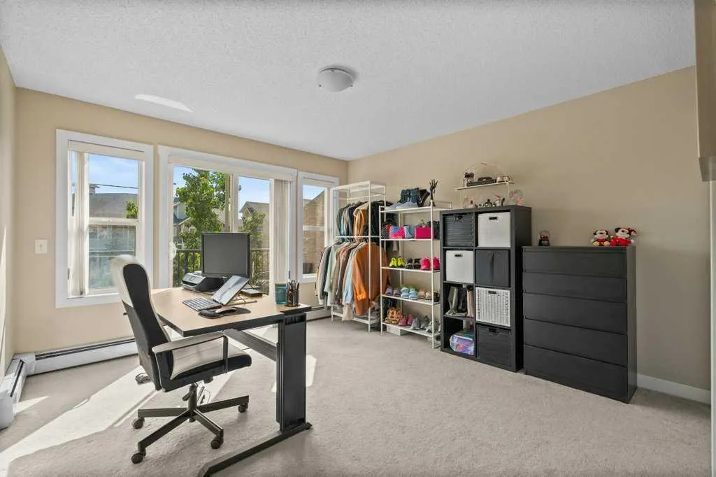 211 Aspen Stone Boulevard SW, #2206