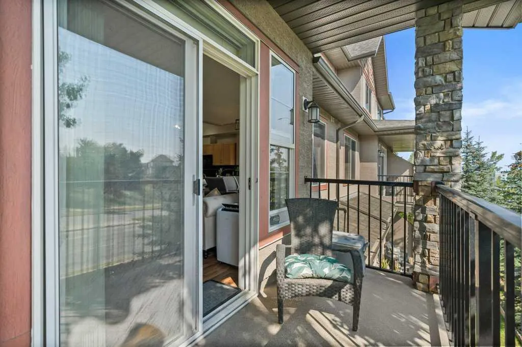 211 Aspen Stone Boulevard SW, #2206