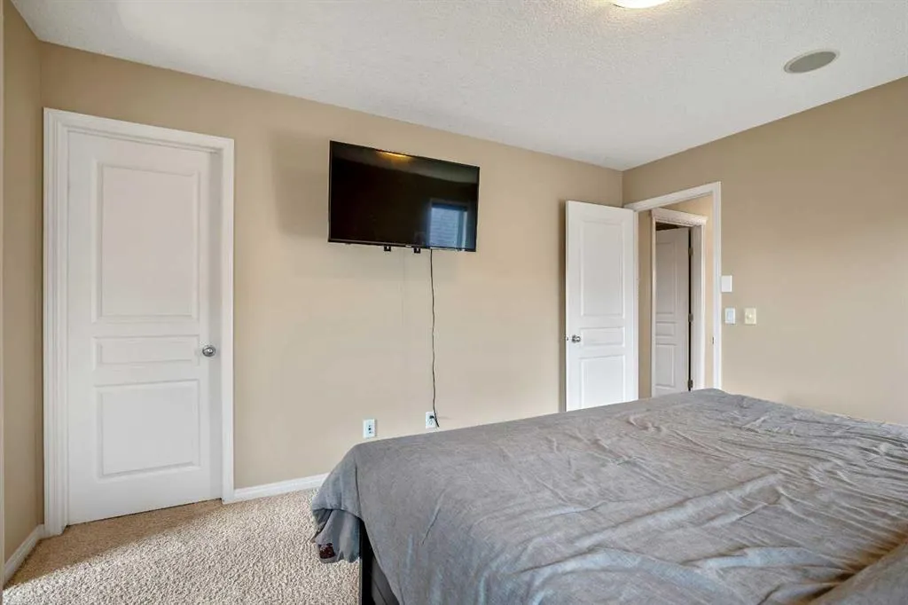 13 Walden Gardens SE