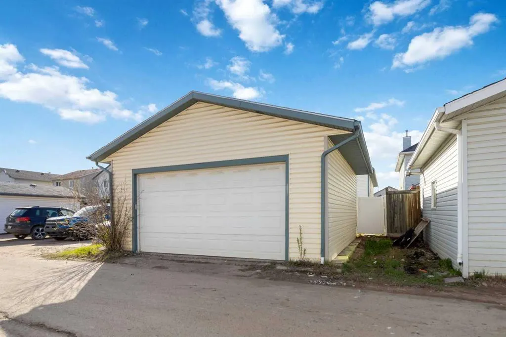 169 St. Laurent Way
