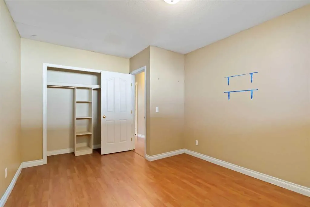 169 St. Laurent Way