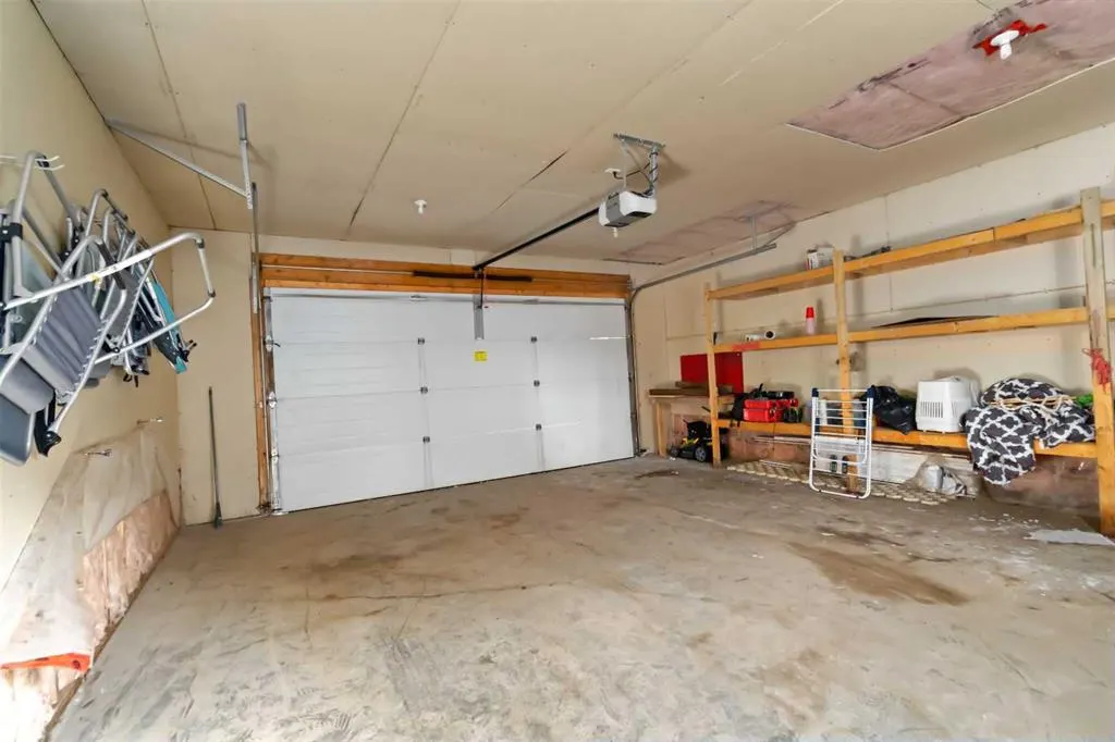169 St. Laurent Way