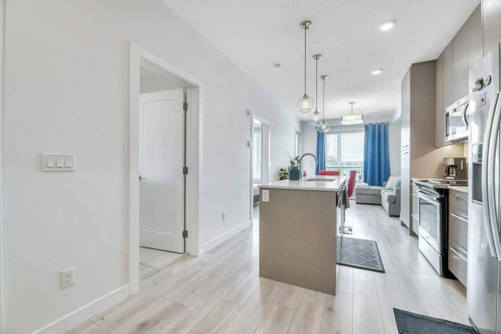 76 Cornerstone Passage NE, #1321