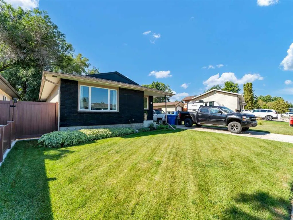 5 Noble Court SW