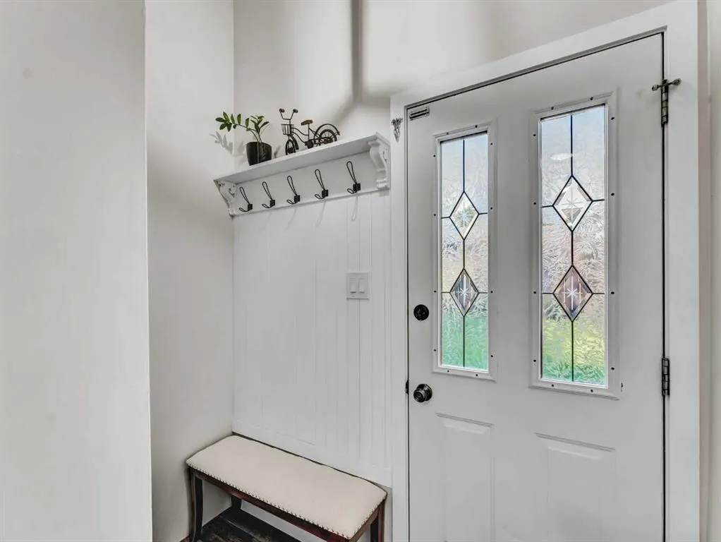 5 Noble Court SW