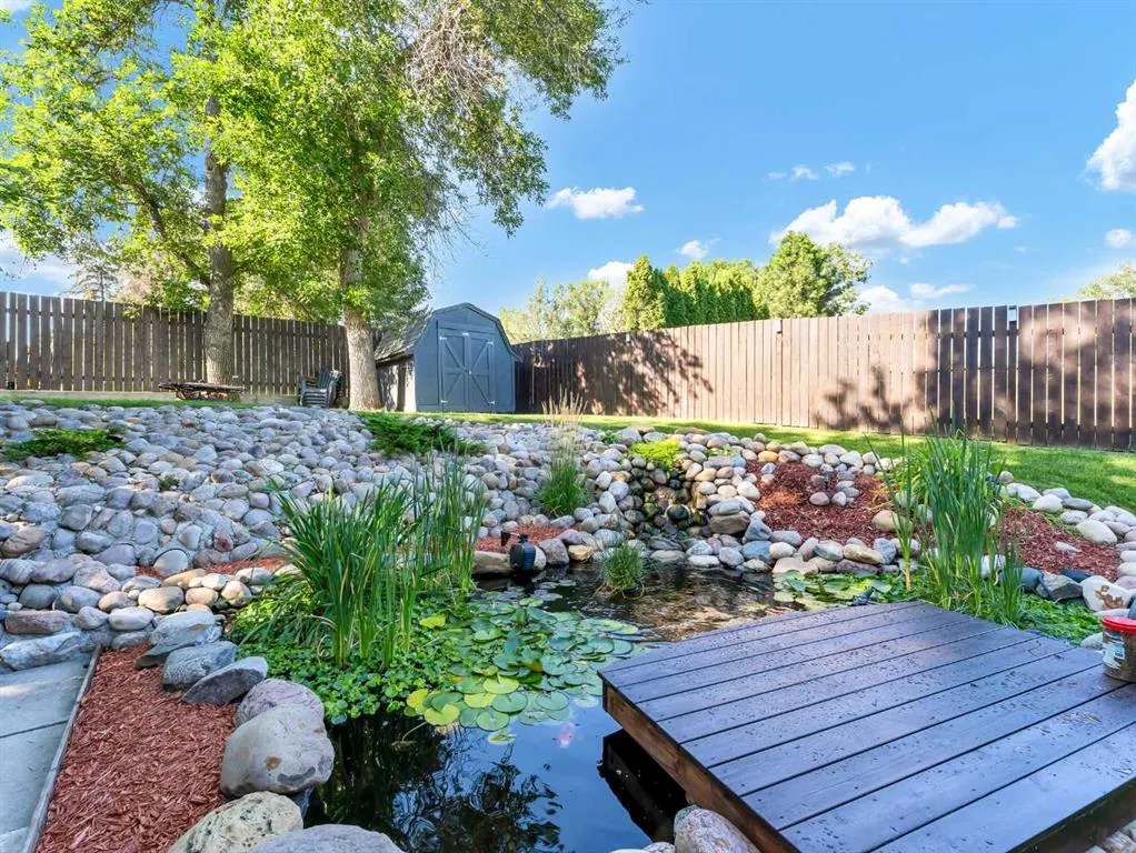 5 Noble Court SW