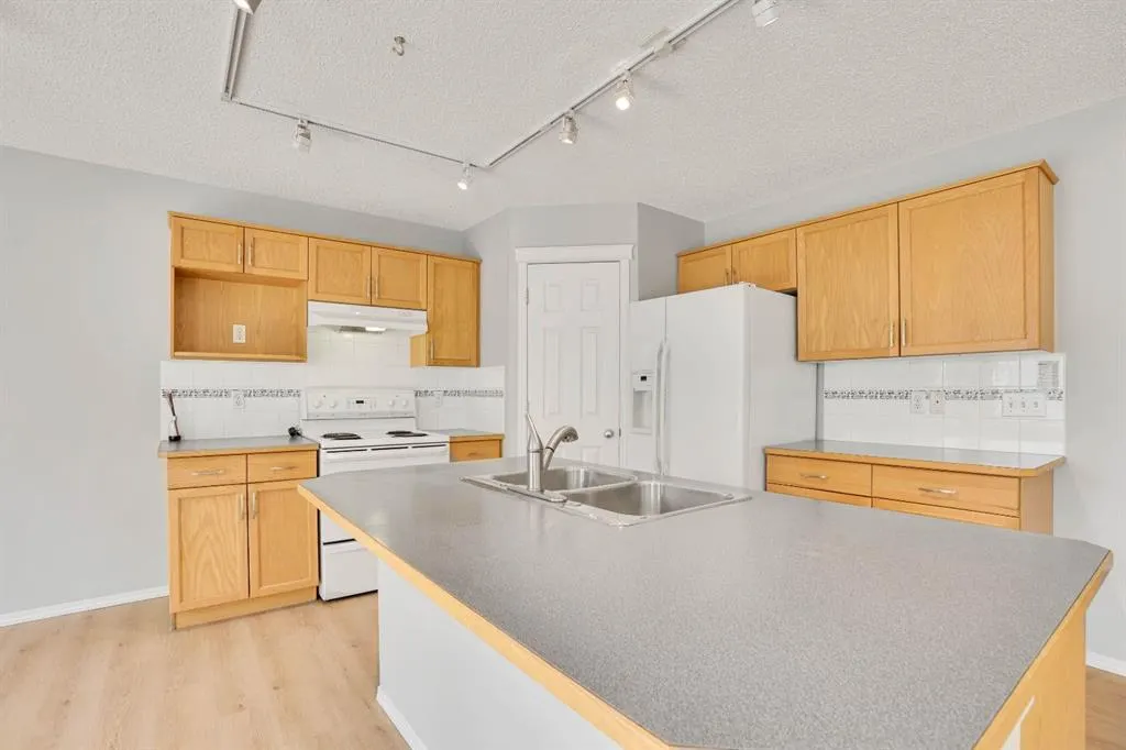 5363 Copperfield Gate SE