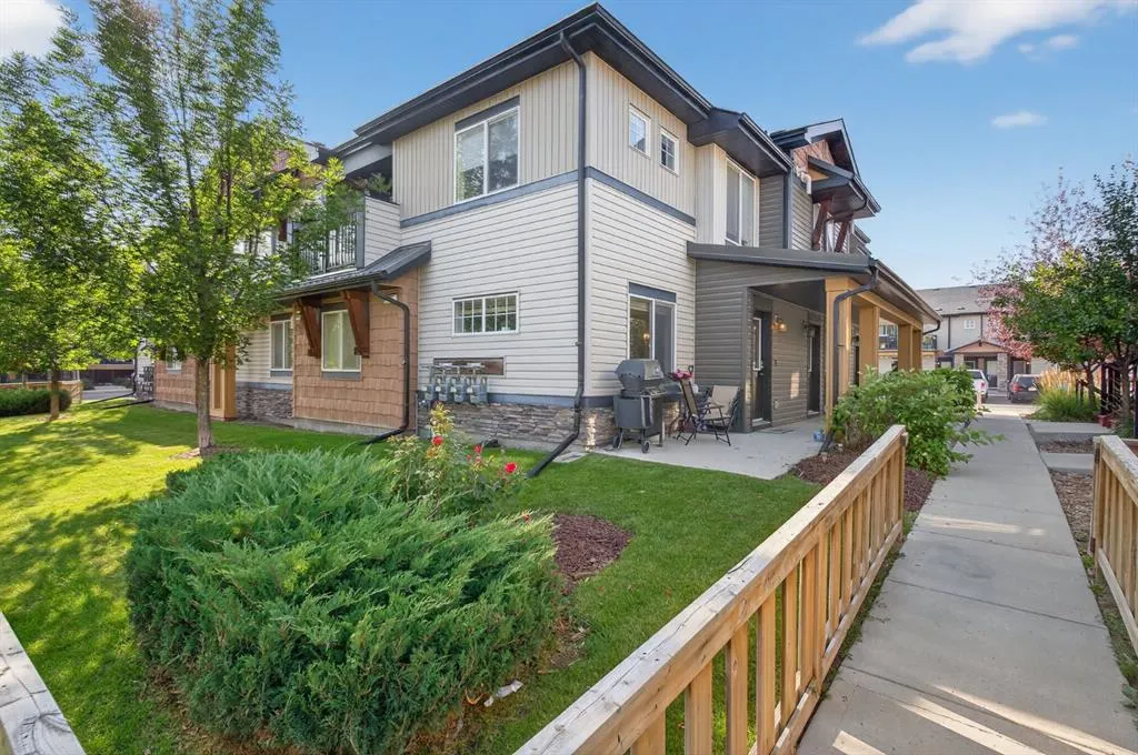 2781 Chinook Winds Drive SW, #10101