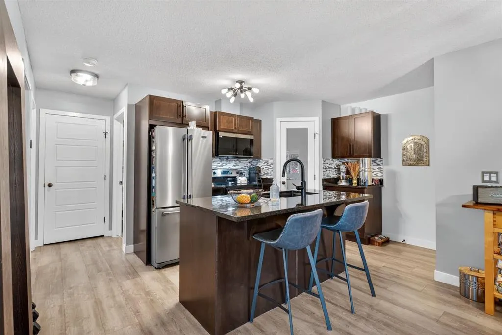 2781 Chinook Winds Drive SW, #10101