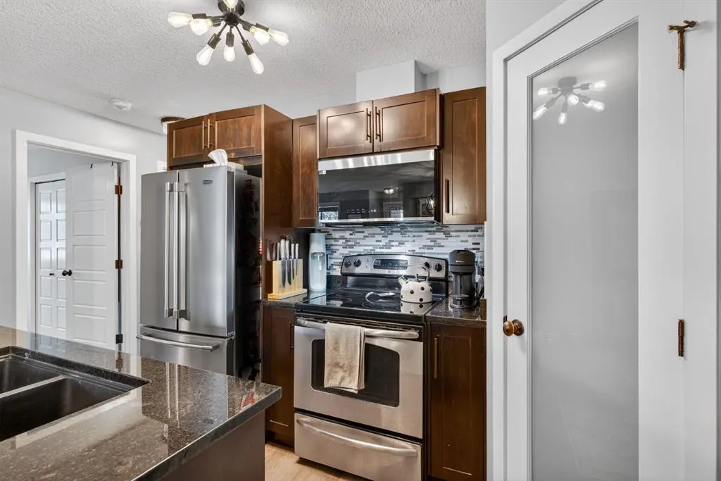 2781 Chinook Winds Drive SW, #10101