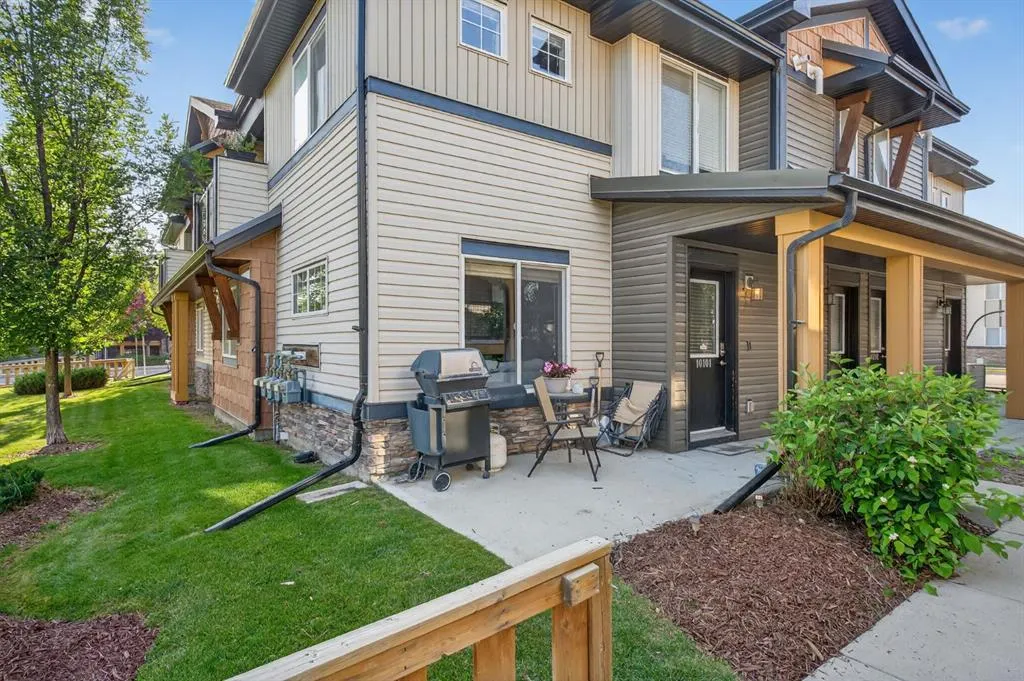 2781 Chinook Winds Drive SW, #10101