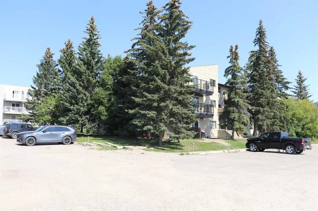 1221B West Haven Drive, #205