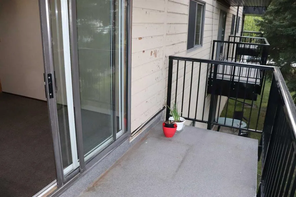 1221B West Haven Drive, #205