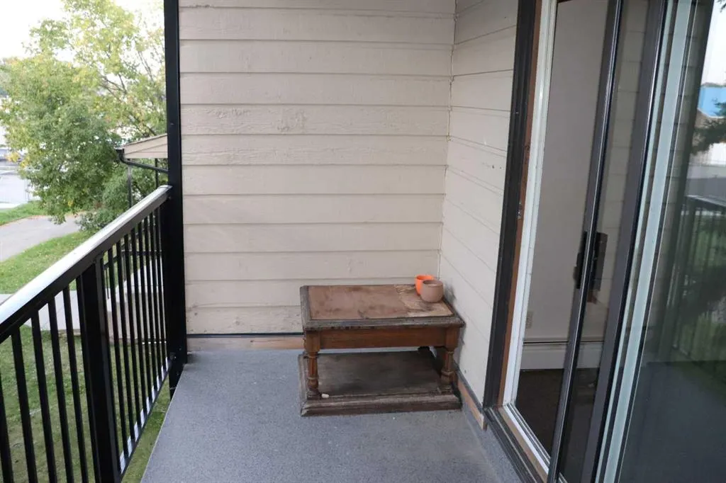 1221B West Haven Drive, #205