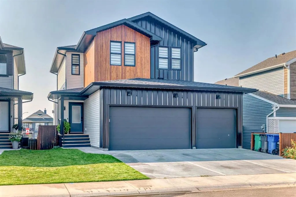 56 Greywolf Road N