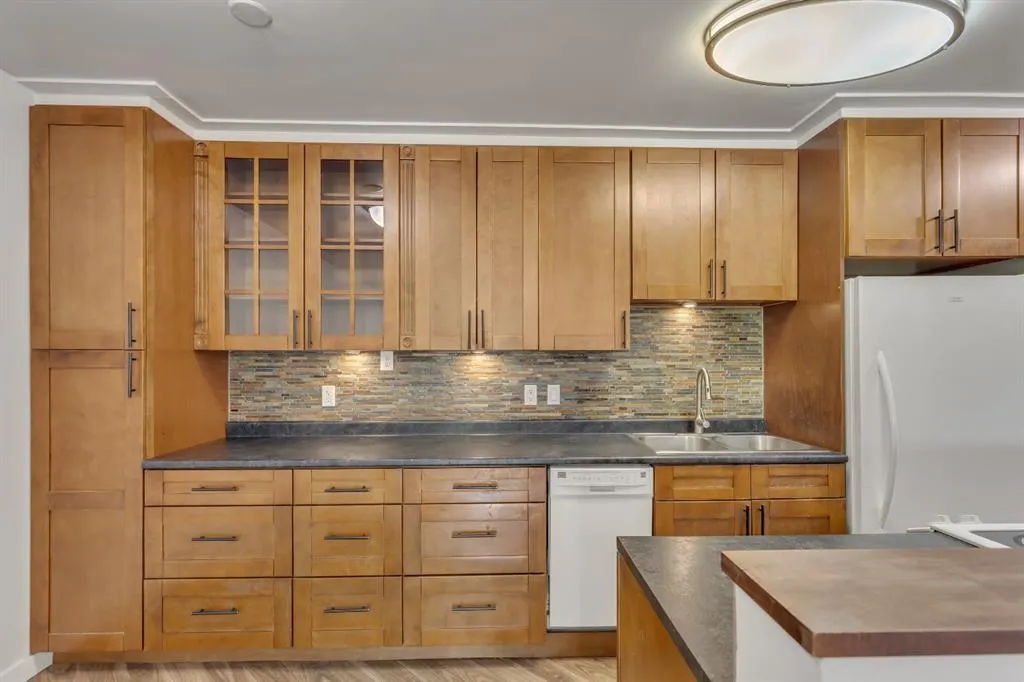 4001C 49 Street NW, #3303