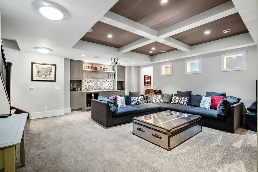157 Mahogany Place SE