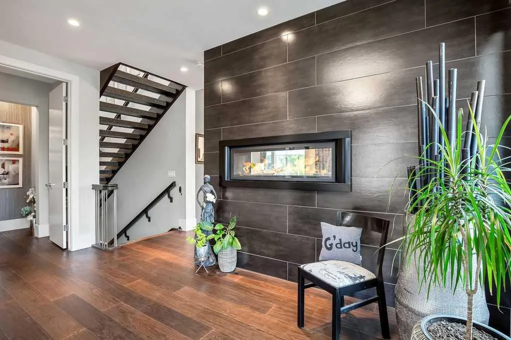 157 Mahogany Place SE