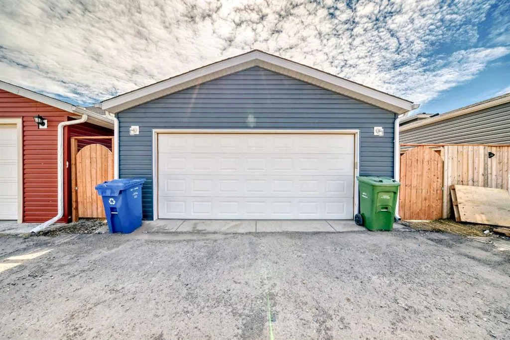 77 Red Sky Way NE