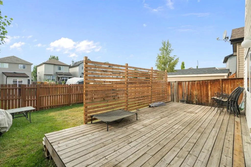 61 Everglen Way SW