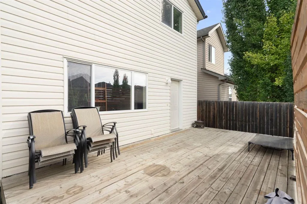 61 Everglen Way SW