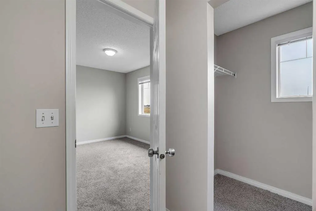 135 Copperfield Lane SE