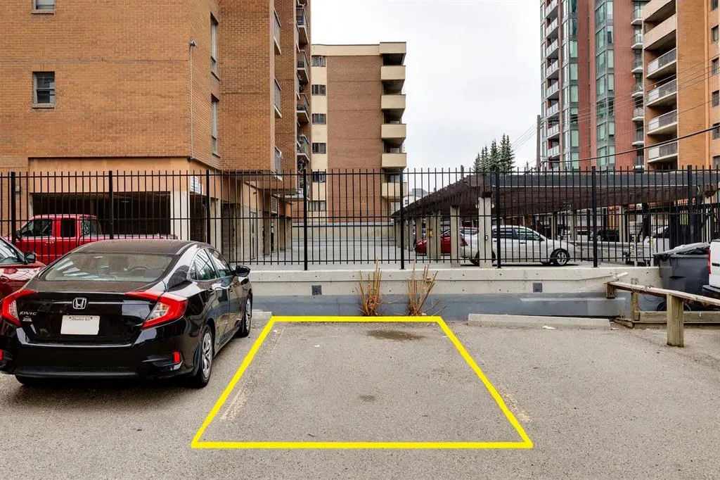 1331 15 Avenue SW, #202