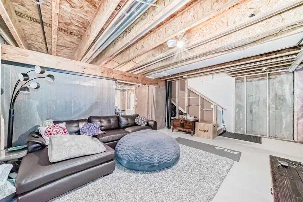 105 Tuscany Summit Square NW