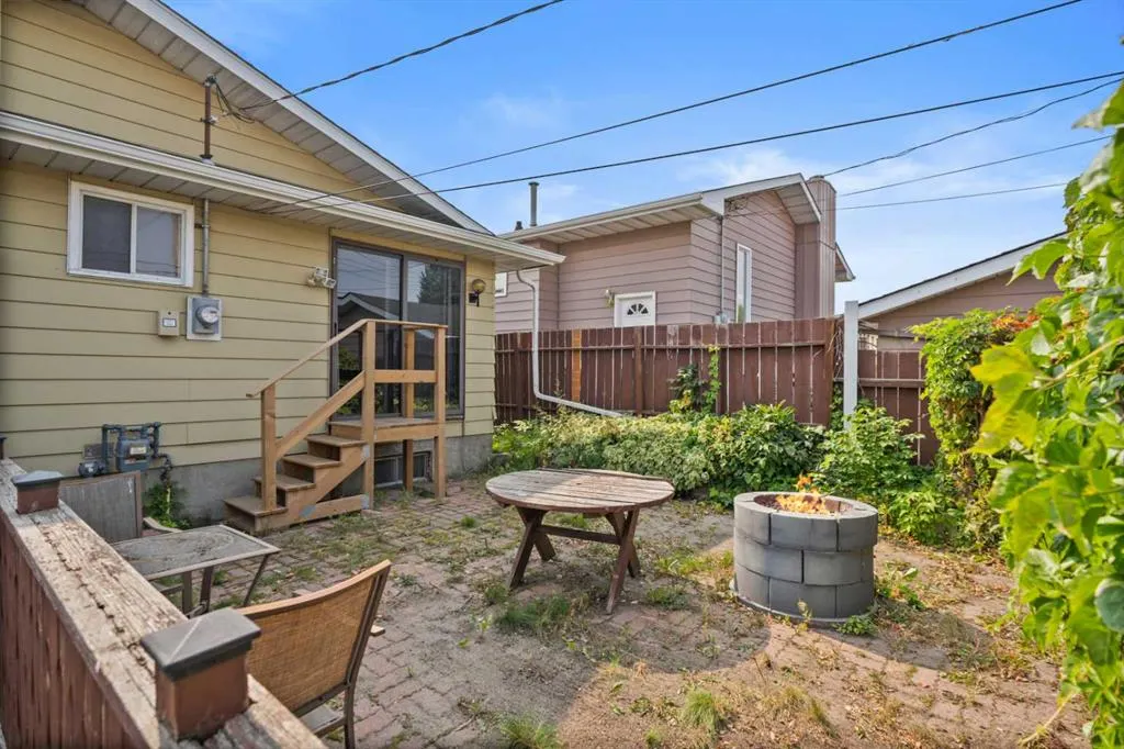 52 Dover Ridge Court SE