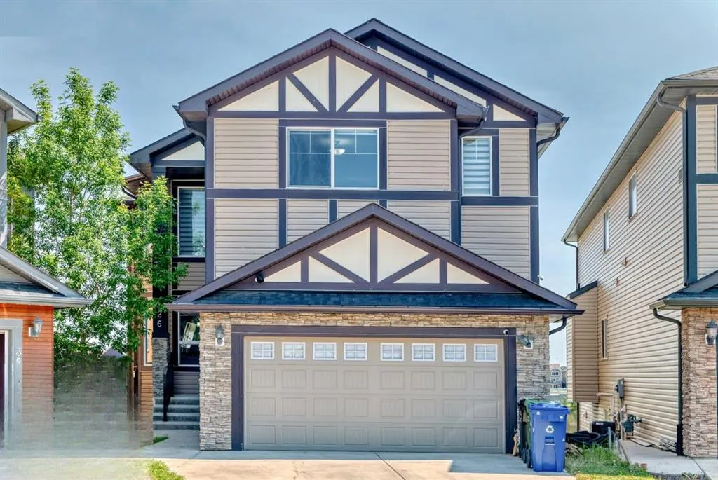 26 Saddlelake View NE