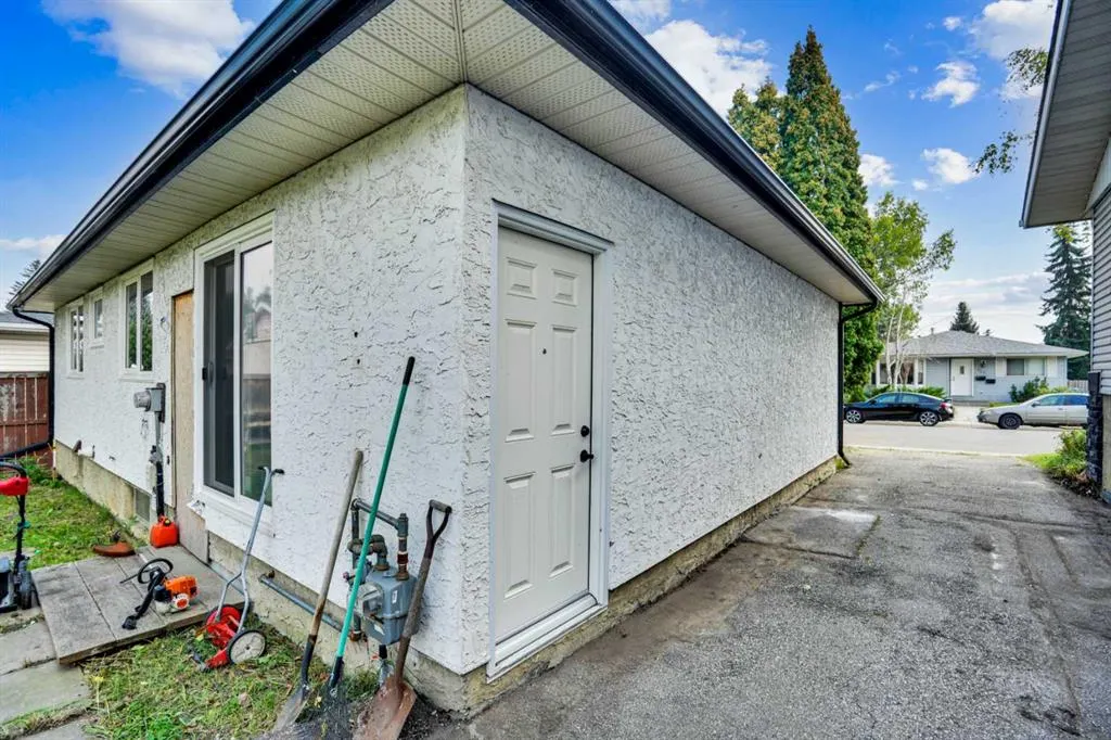 424 Lynnover Way SE