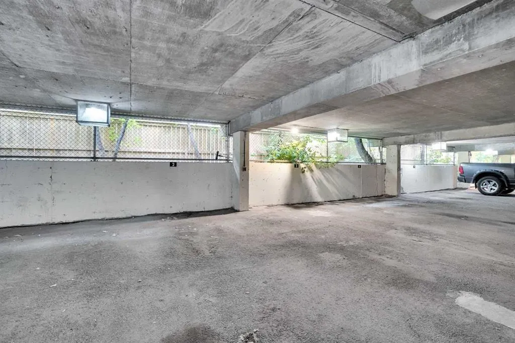 2401 16 Street SW, #105