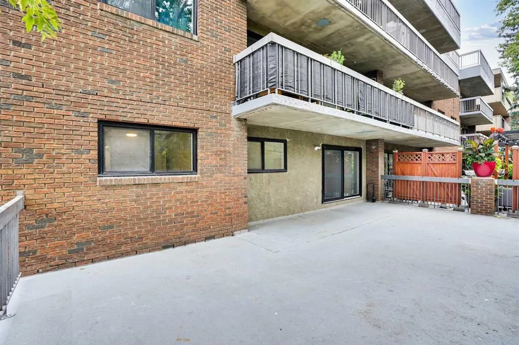 2401 16 Street SW, #105