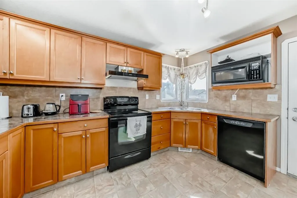 118 Jepsen Crescent