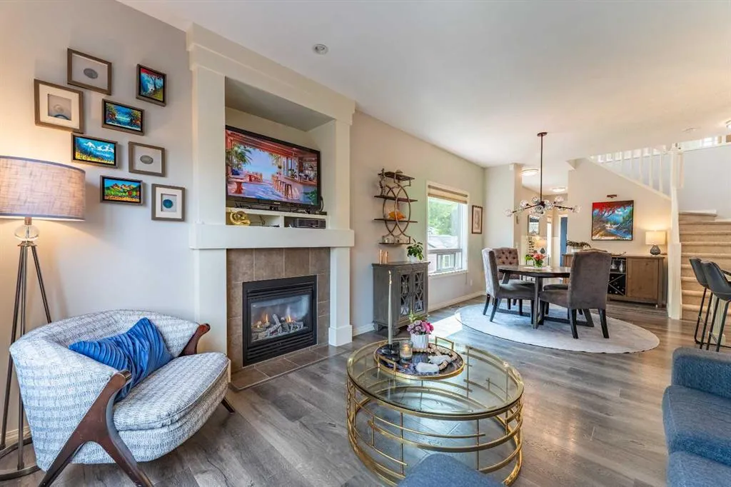 45 Mahogany Pointe SE