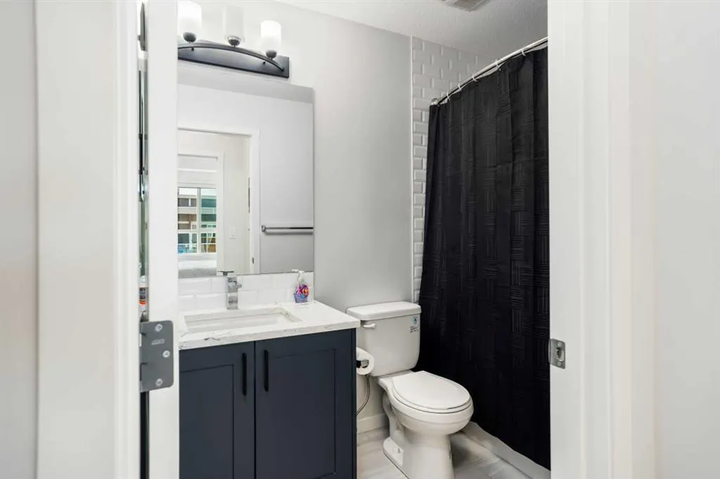 200 Harvest Hills Place NE, #411
