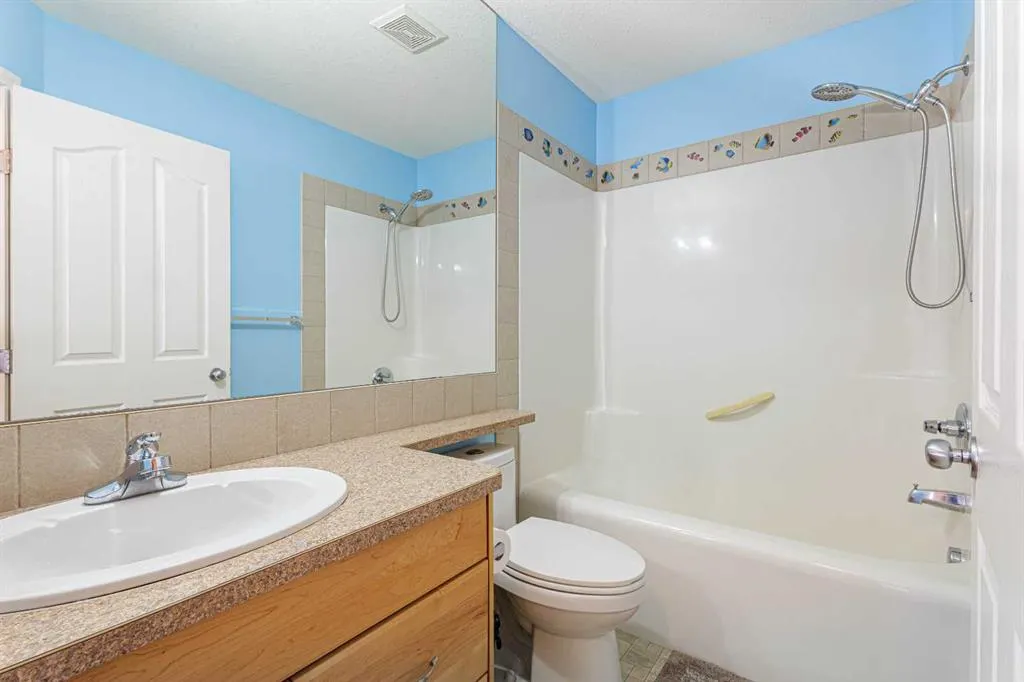 35 Bridlecrest Road SW