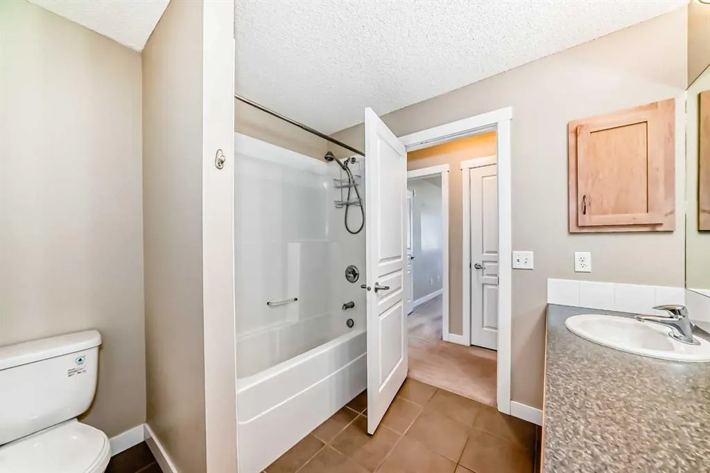 211 Aspen stone Boulevard SW, #2210