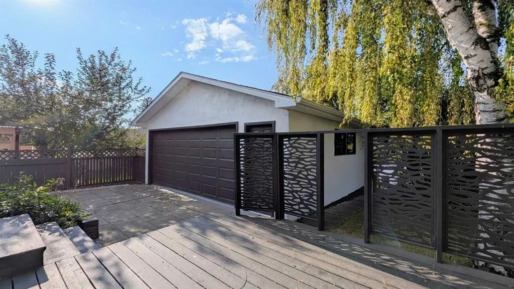 103 Haverhill Road SW
